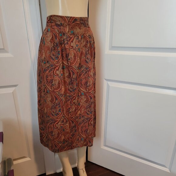 Contemporary Classics Red Floral Paisley Print Midi Tea Length Skirt - Picture 6 of 16